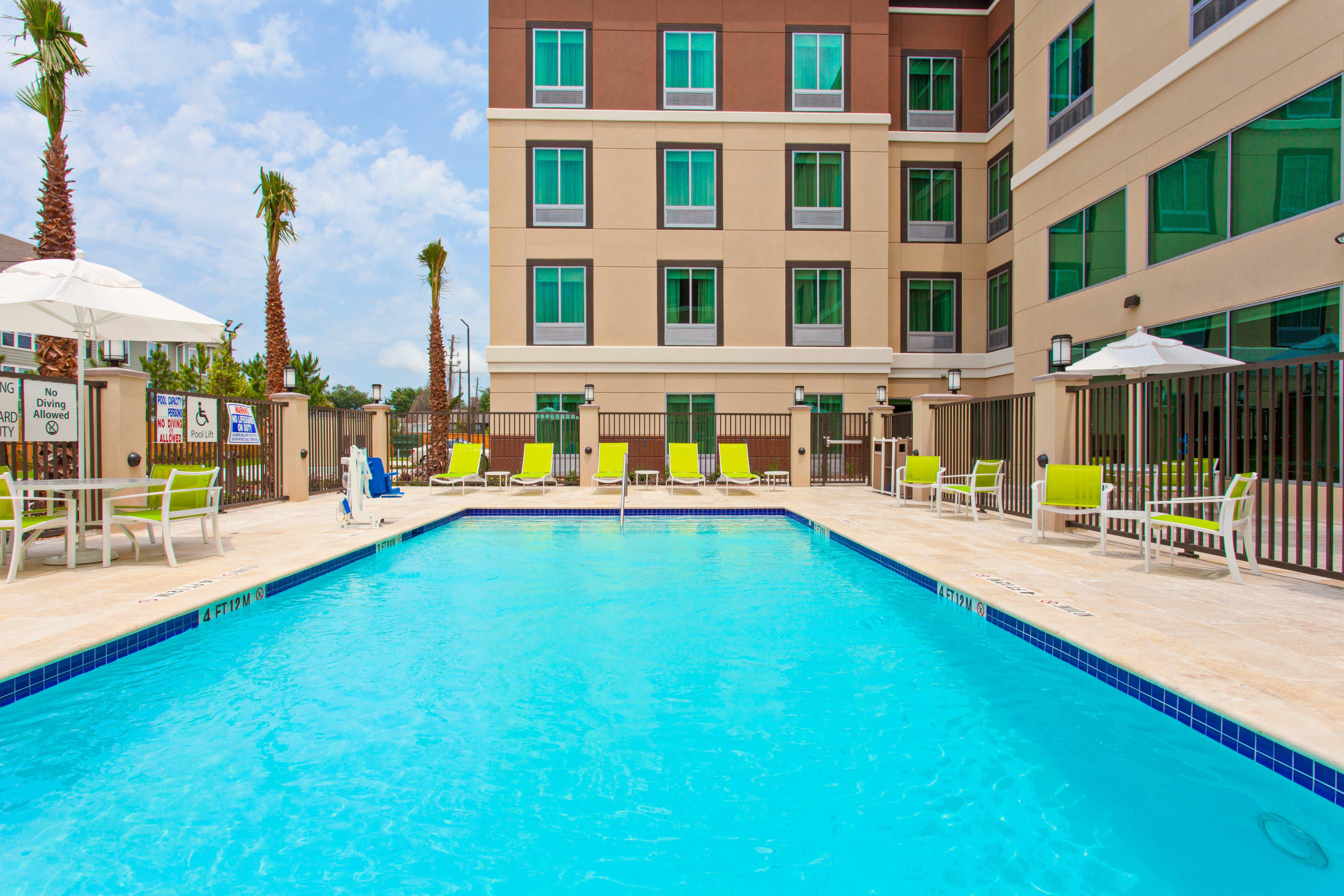 Holiday Inn Express & Suites Houston S - Medical Ctr Area By Ihg מראה חיצוני תמונה